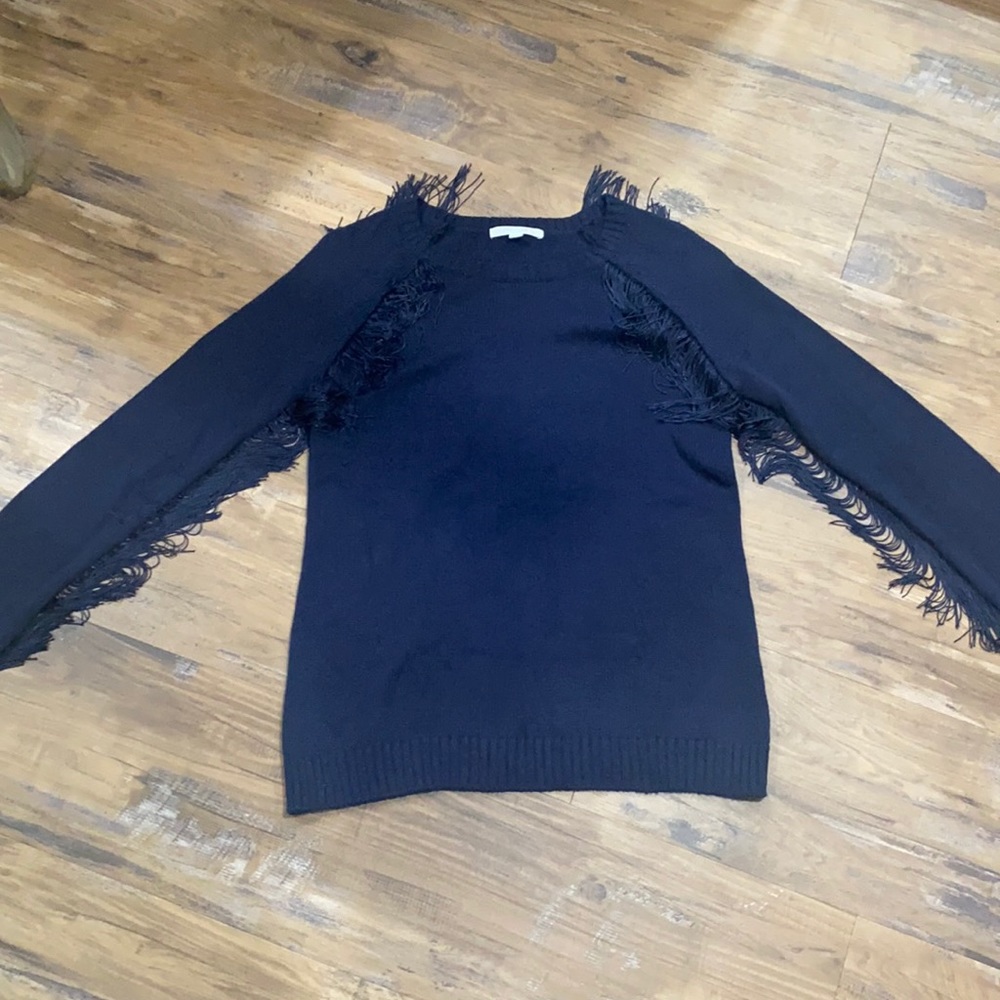 Piperlime Size Medium Fringe Sweater